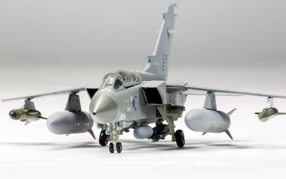 Corgi 1:160 Tornado GR.Mk 4 RAF 