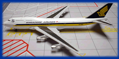 www.JetCollector.com: Singapore Airlines Big Top B747-400 1:500 Scale